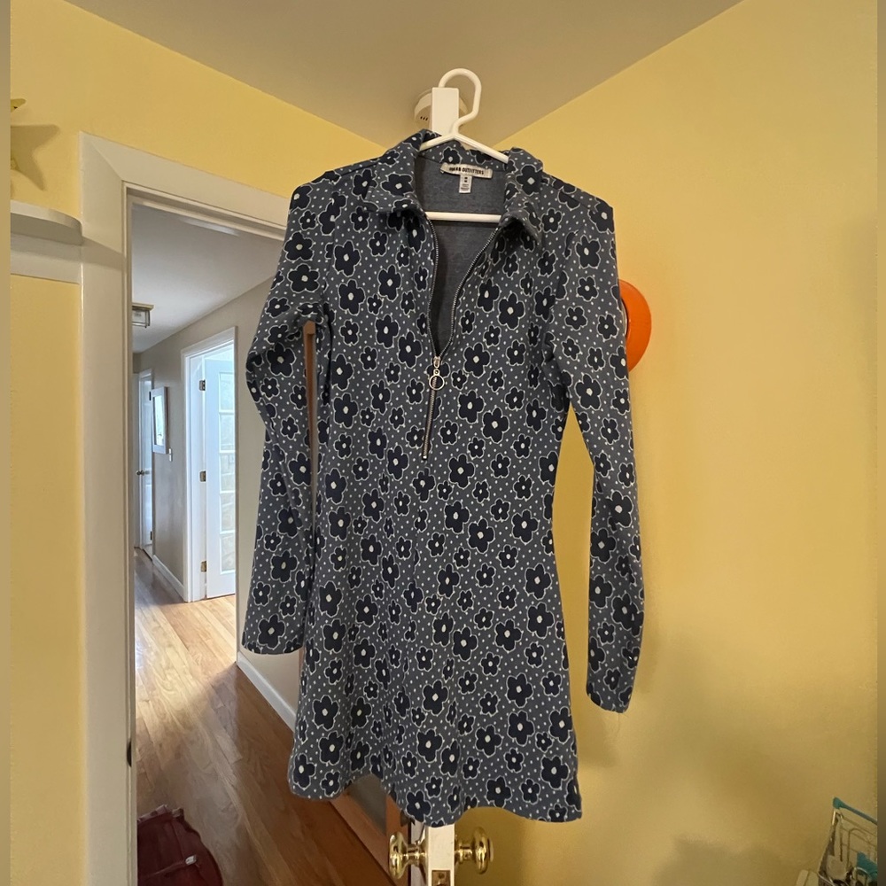 long sleeve, retro floral, urban dress